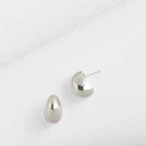 Elegant Silver Stud Earrings droplet style